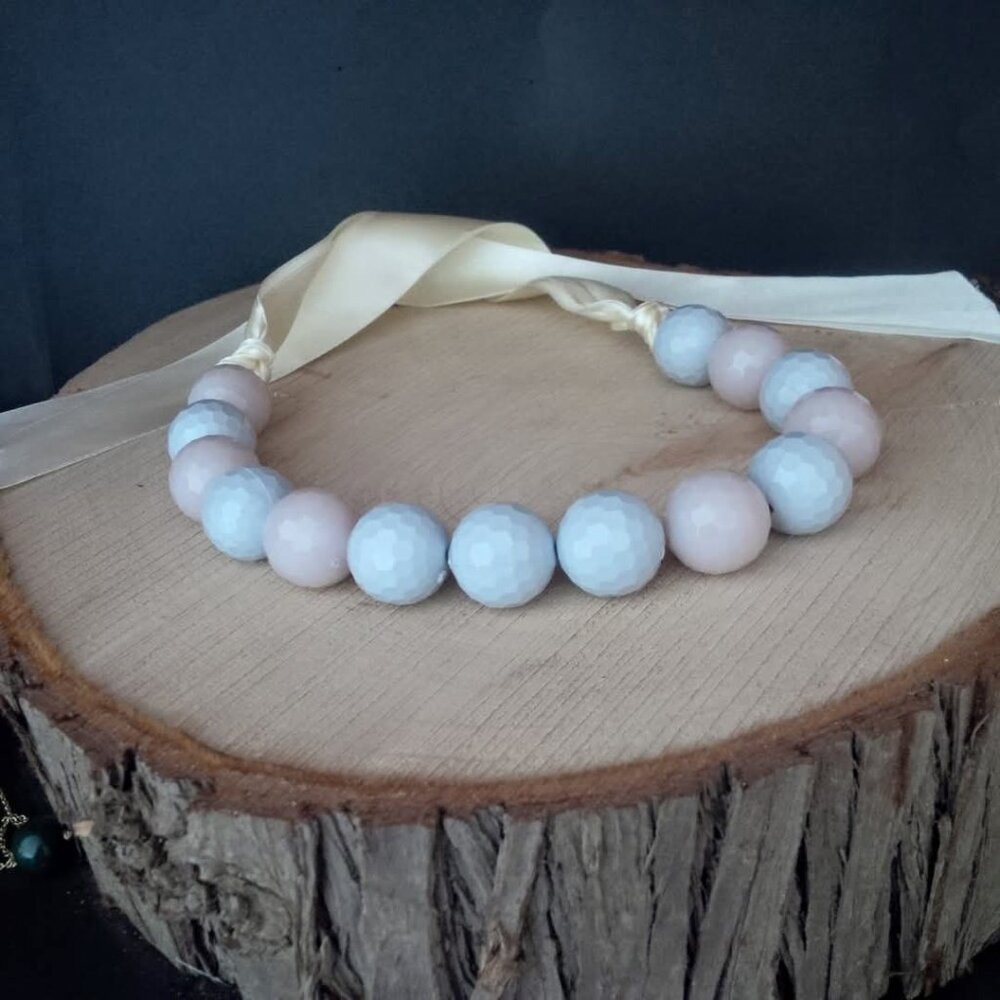 Handmade Necklace by Mama Helen